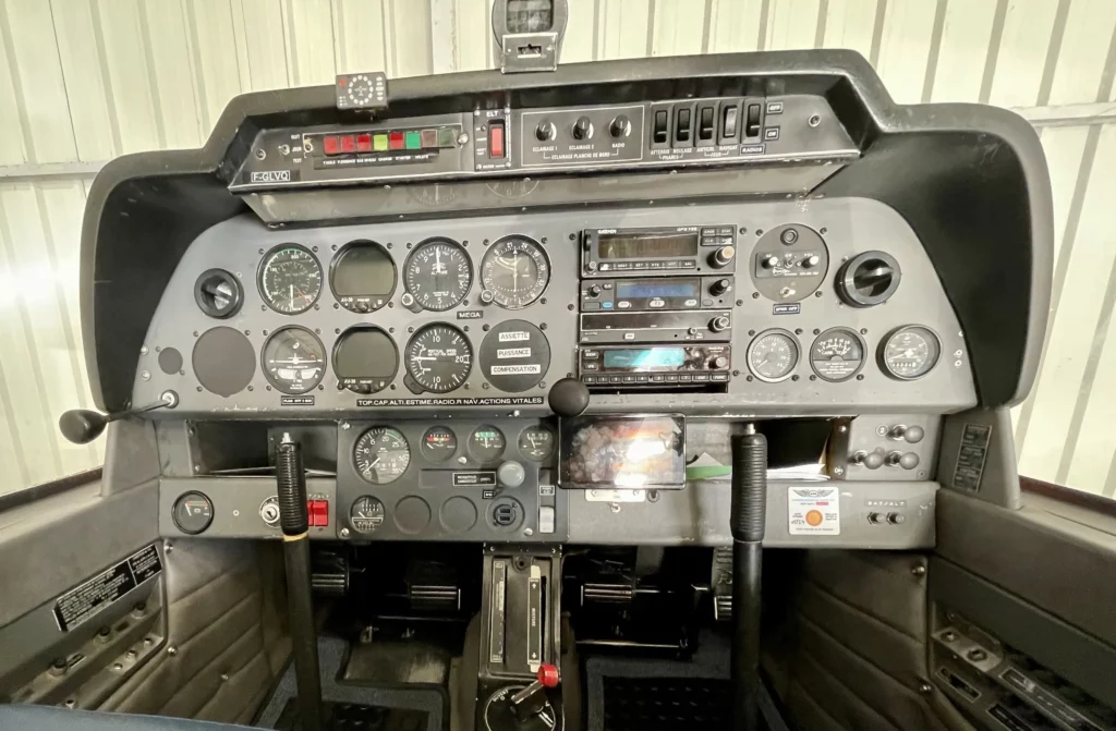 Cockpit du F-GLVQ